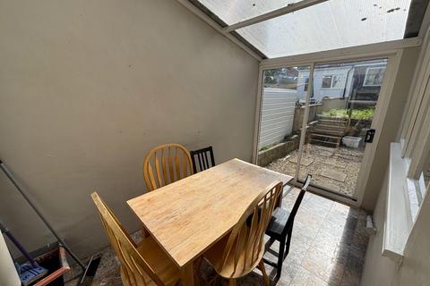 3 bedroom terraced house for sale, West Avenue, Bath