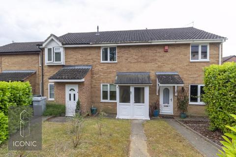 2 bedroom terraced house to rent, Cowdewell Mews, Taverham, Norwich