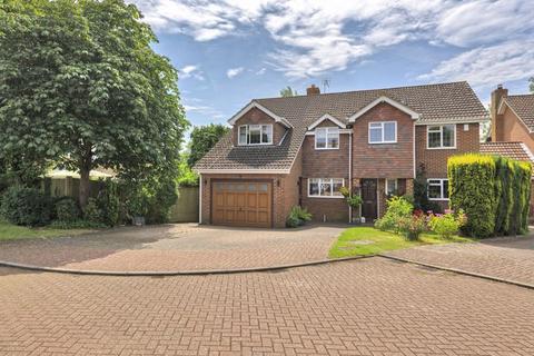 5 bedroom detached house for sale, Godfrey Evans Close, Tonbridge, TN10 4JW