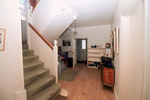 4 bedroom detached house for sale, Brockley Avenue, Stanmore, Middlesex, HA7 4LX