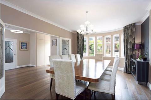 7 bedroom detached house to rent, Kinloss Gardens, Finchley, N3