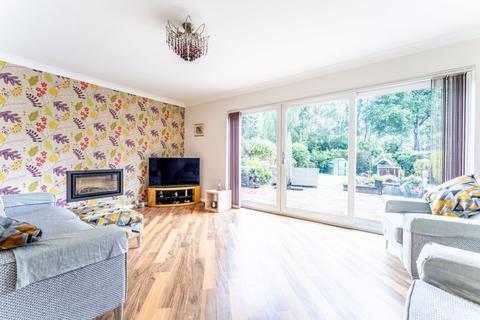 8 Poplar Rise, Sutton Coldfield, B74 4HT