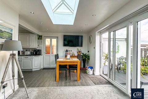 33 Berwyn Grove, Walsall, WS6 7DW