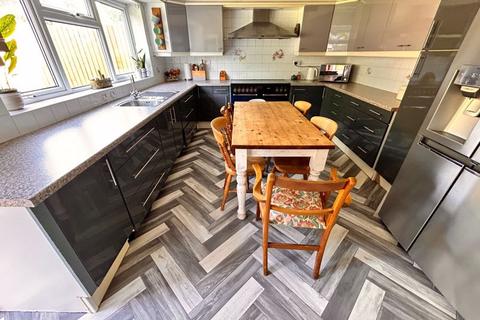 22 Vesey Road, Sutton Coldfield, B73 5NZ