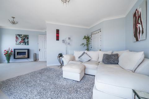 3 bedroom apartment for sale, Neptune Court, Brighton Marina Village, Brighton