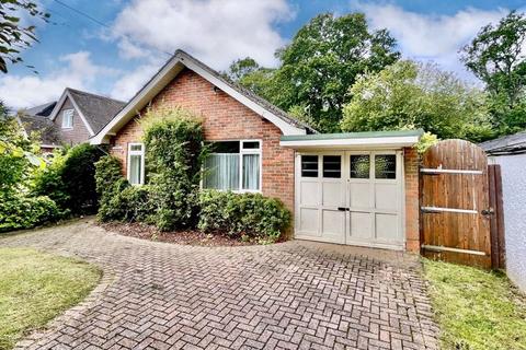 3 bedroom bungalow for sale, Hookley Lane, Elstead