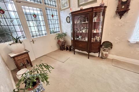 7 bedroom semi-detached house for sale, St. Seiriols Road, Llandudno