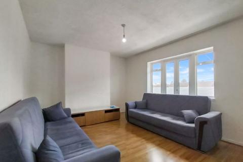 2 bedroom apartment for sale, Park Road, Enfield, EN3