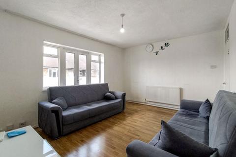 2 bedroom apartment for sale, Park Road, Enfield, EN3