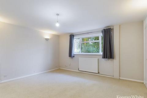 2 bedroom maisonette to rent, Bowden Lane, High Wycombe