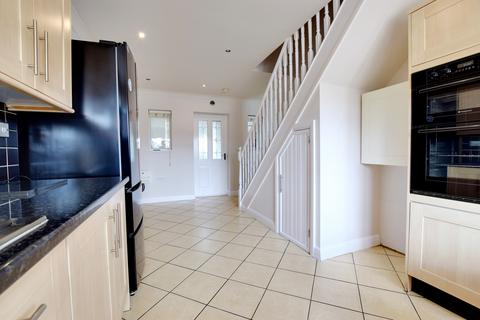5 bedroom semi-detached house to rent, The Queens Drive, Rickmansworth, Hertfordshire, WD3 8LL