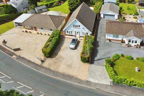 3 bedroom detached house for sale, Cwmamman Road, Glanamman, Ammanford, Carmarthenshire, SA18