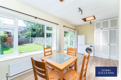 3 bedroom semi-detached house to rent, Briarbank Road, Ealing, W13