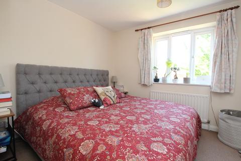 2 bedroom end of terrace house to rent, Brackley NN13