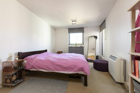 1 bedroom apartment to rent, Hardwicks Square, Wandsworth