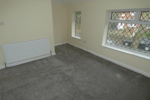 2 bedroom semi-detached house to rent, Crossley Road; Tunstall, ST6