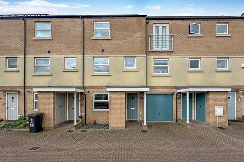 4 bedroom terraced house to rent, Lancaster Gate, Cambridge CB23