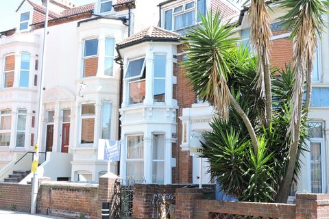 1 bedroom in a house share to rent, Waverley Road, Southsea