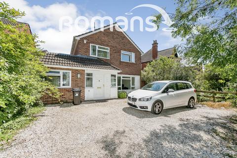 4 bedroom detached house to rent, Elm Road, Earley