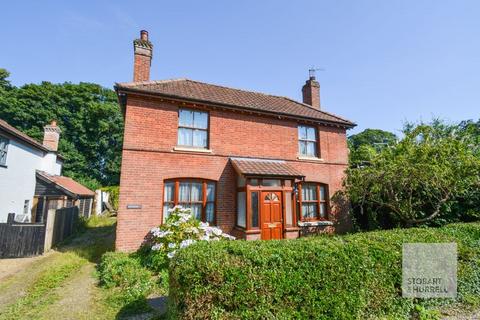 3 bedroom detached house for sale, Park Road, Norwich NR12