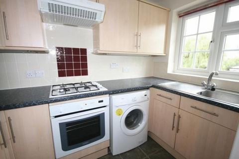 1 bedroom flat to rent, ASHDALE, GREAT BOOKHAM, KT23