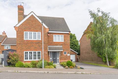 5 bedroom detached house for sale, Beaulieu Drive, Pevensey, BN24