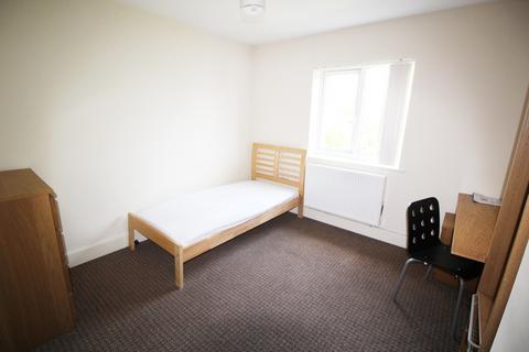 Studio to rent, Elmstead Road, Colchester