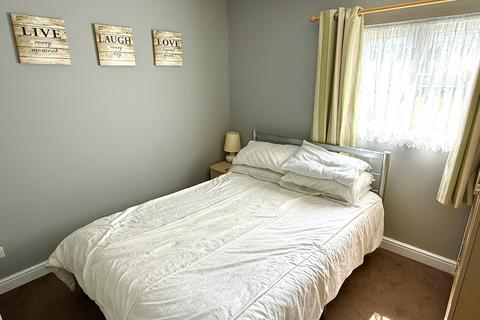 2 bedroom chalet for sale, New Lydd Road, Camber TN31