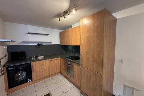 2 bedroom apartment to rent, Centenary Plaza, 18 Holliday Street, Birmingham