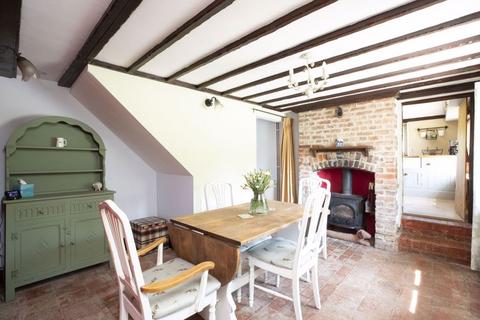 2 bedroom cottage for sale, Head Lane, East Stour SP8