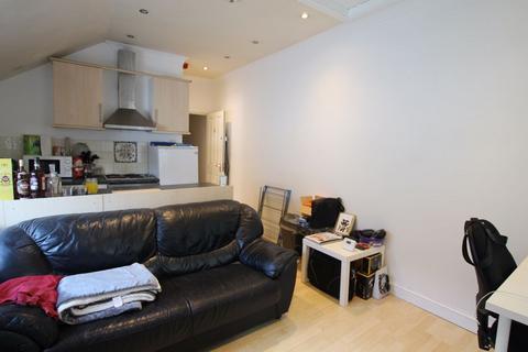 1 bedroom apartment to rent, Allensbank Road, Cardiff CF14