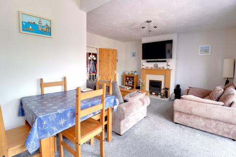 2 Doxey Fields, Stafford, ST16 1HH