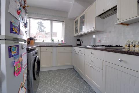 2 Doxey Fields, Stafford, ST16 1HH