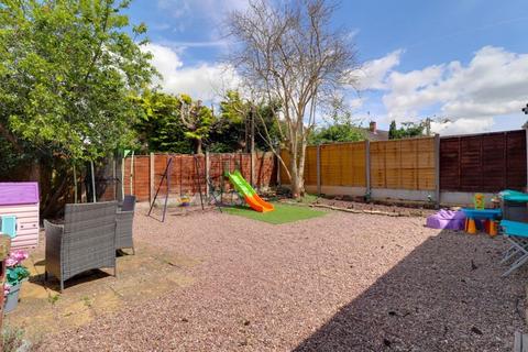 2 Doxey Fields, Stafford, ST16 1HH
