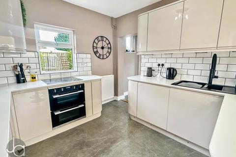 4 bedroom detached house for sale, Nayland Road, Mile End, Colchester