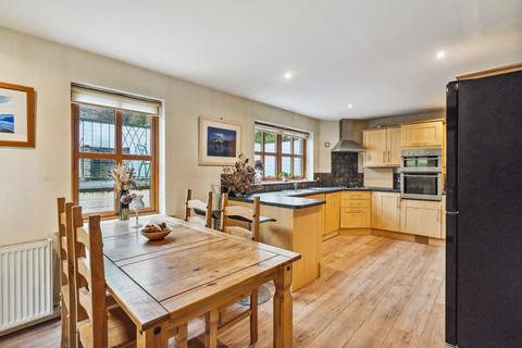 Ar Bothan Gas Brae, Errol, Perth, PH2 7QR
