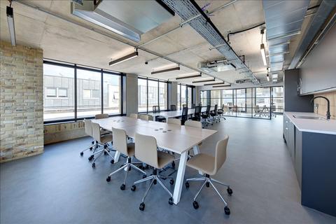 Serviced office to rent, 127 Great Suffolk Street,,