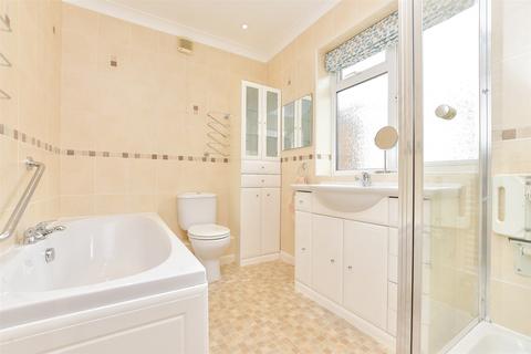 12 Park Close, Strood Green, Betchworth, RH3 7JB