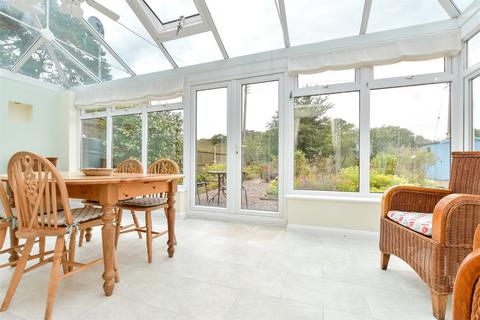 12 Park Close, Strood Green, Betchworth, RH3 7JB