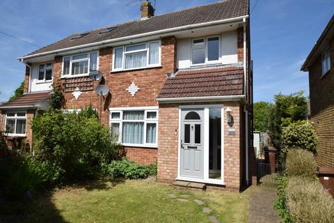 3 bedroom semi-detached house to rent, Sussex Drive, Chatham , Kent