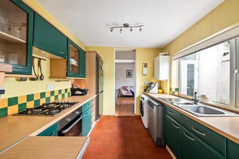 16 Nightingale Road, London, W7 1DG