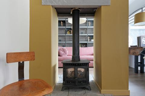 134 Baslow Road, Sheffield, S17 4DR