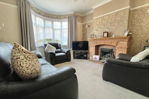 3 bedroom semi-detached house for sale, Ebrington Road, West Bromwich, West Midlands, B71 1AB