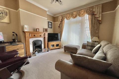 3 bedroom semi-detached house for sale, Ebrington Road, West Bromwich, West Midlands, B71 1AB