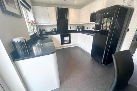 20 Barkway Drive, Orpington, BR6 8PQ