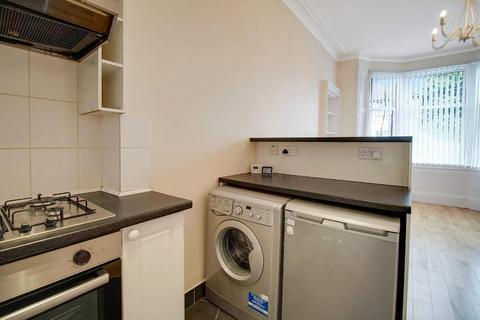 1 bedroom flat for sale, Harley Street, Govan, G51 1AH