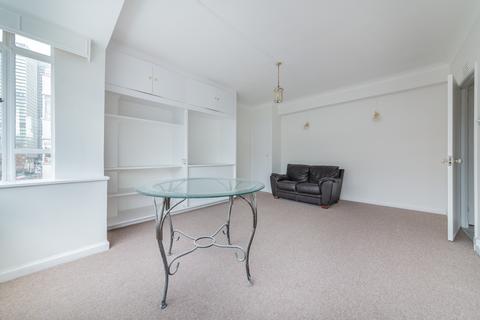 2 bedroom apartment to rent, University Street, London WC1E
