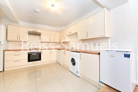 5 bedroom townhouse to rent, Ferry Street, London E14