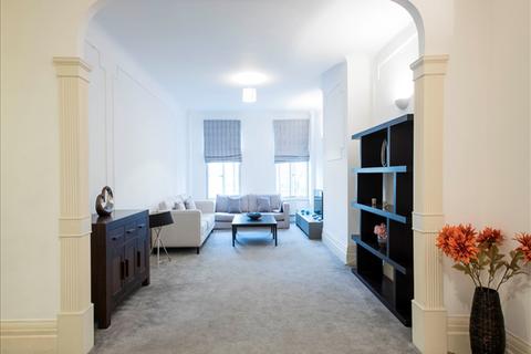 5 bedroom apartment to rent, Strathmore Court, London