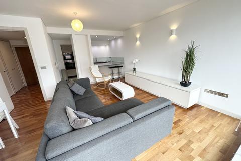 2 bedroom apartment to rent, Leftbank, Manchester, M3